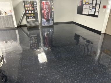 Commercial Floor Strip & Wax in Taylors, SC (2)