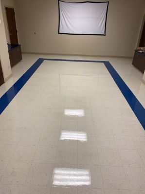Commercial Floor Strip & Wax in Greenville, SC (1)
